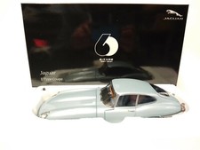 Kyosho Jaguar E-Type Coupe Silver Blue 1961 1/18 08954SBL