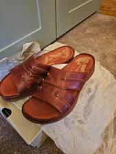 Ladies Hush Puppies  Sandals