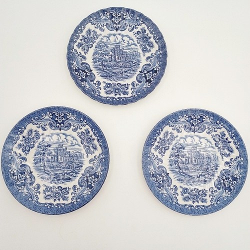 Olde country castles - olde, hostess