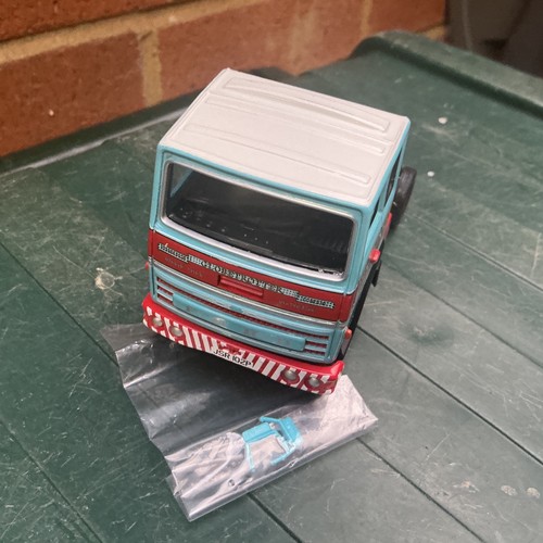 Heavy haulage corgi ford - corgi,