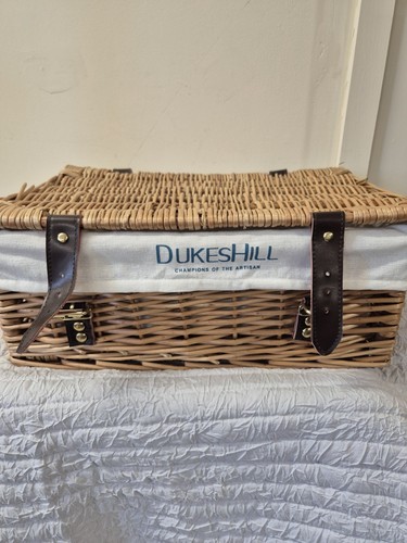 Dukeshill picnic hamper wicker - picnic,