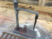 Garden railway water - , crane