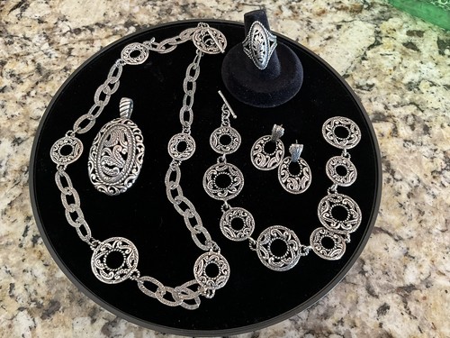 Carolyn pollack relios rodeo - ,