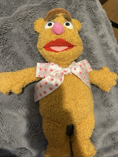 Muppets fozzy bear collectible - muppets,