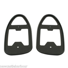Beetl e Tail light Seals Rear
