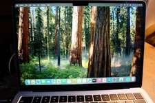  MacBook Air 13" A2681