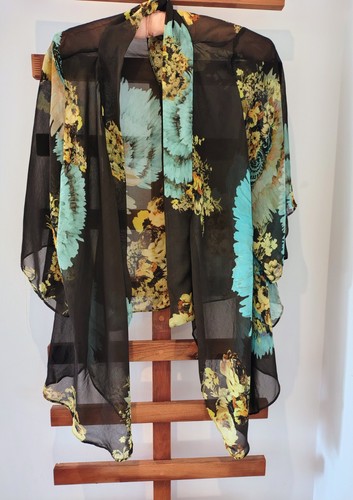 Kimono style lightweight beach - style,