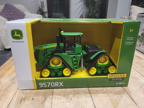 Ertl 45551 john deere - john,