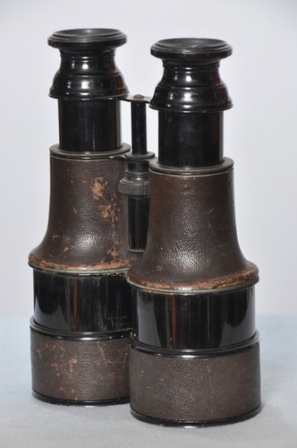Vintage field glasses opera - glasses, /