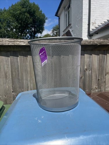 Wire mesh bin half - wire,