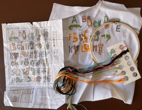 Counted cross stitch - ,