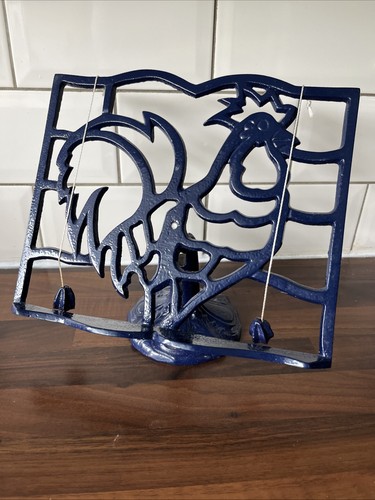 Vintage blue cast iron - vintage, metal