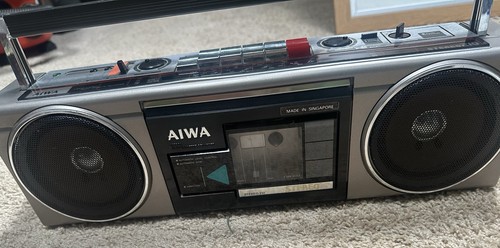 Aiwa 210k boombox radio - aiwa,