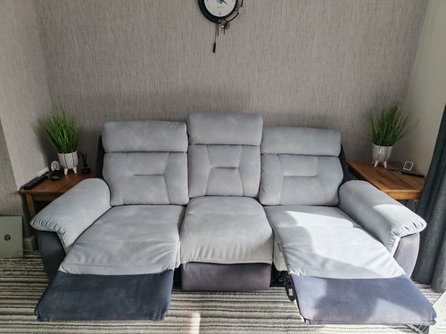 Three seater powered - powered, recliner