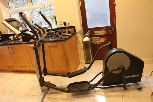 Life fitness elliptical - fitness, x1