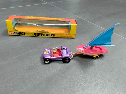 Corgi toys gift set beach - gift,