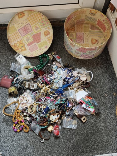 Large job lot costume - lot,