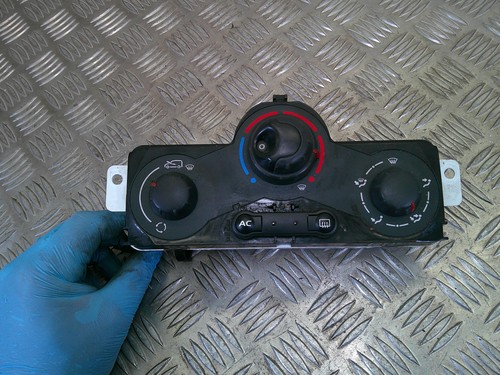 Renault kangoo heater control - renault,