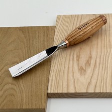 Large sculpture chisel, V-tool