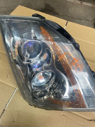 Cadillac cts 2008 headlight - 2008,