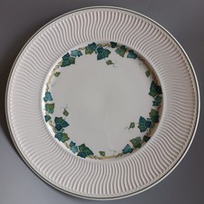 Villeroy Boch Dinner Plate Green Park ivy art ceramic vintage 26cm Luxembourg