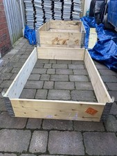 Raised Garden Bed Planter Box/ Pallet Collars