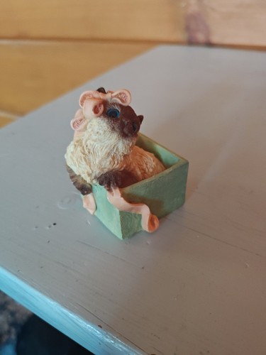 Vintage stone critters - stone,