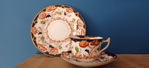 Royal stafford imari pattern - -,