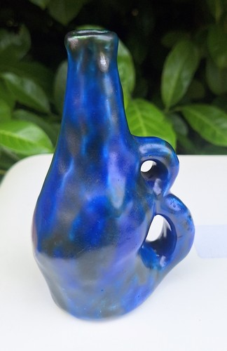 Bretby art pottery blue - art,
