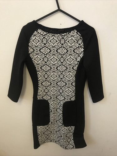 Evita black white - evita, size