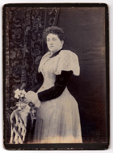 1894 cab photo - of, woman