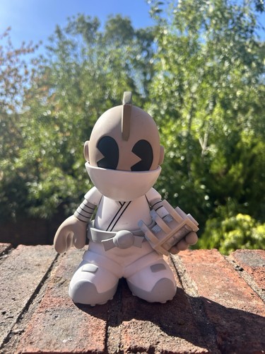 Kidrobot kidninja shiro 14 - kidrobot,
