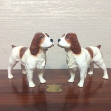 Pair of vintage sylvac spaniel
