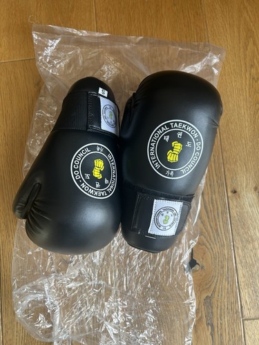 Sparring itf taekwondo - sparring, hands
