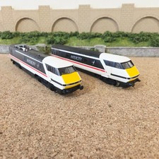 HORNBY RAILWAYS OO GAUGE  INTER-CITY 225  POWER CAR & DUMMY POWER CAR
