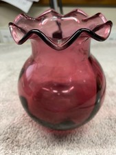 Vintage Cranberry Posy vase 14