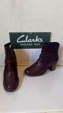 Clarks Active Air Leather