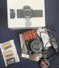 Sony Alpha ZV-E10L with 16-50