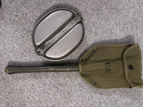 Ww2 army folding shovel - u.s.,