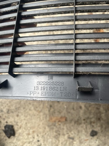 Vauxhall zafira boot panel - b,