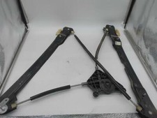 2K5837462 front power window