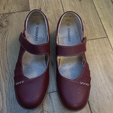 Ladies Mary Jane Shoes Size 7E Flat Slip On Leather Damart burgundy  