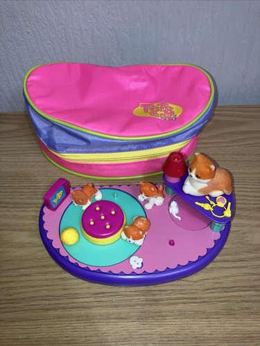 Pets cat playset and - to,