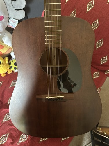 Martin 15m acoustic guitar - martin,