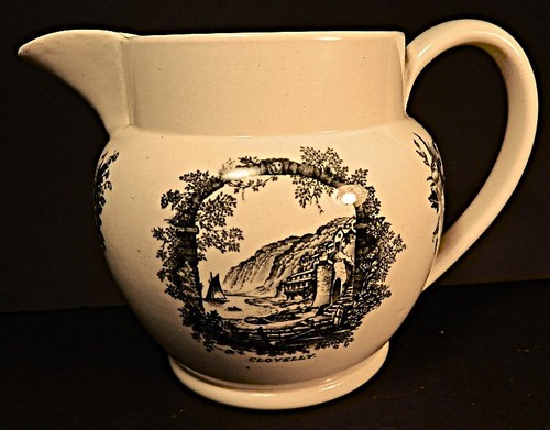 Wedgwood medium milk jug - medium,