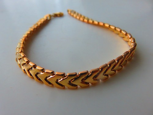 Gold chevron bracelet carat - chevron,