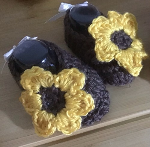 Sunflower hand crochet baby - sunflower,