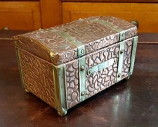Quality Antique Arts & Crafts Solid Copper Dome Top Tin Lined Tea Caddy