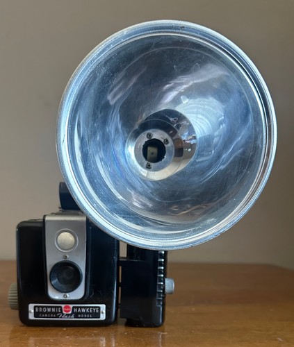 Vintage kodak brownie hawkeye - kodak,