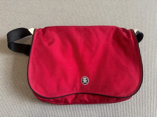 Crumpler messenger bag silver - messenger,